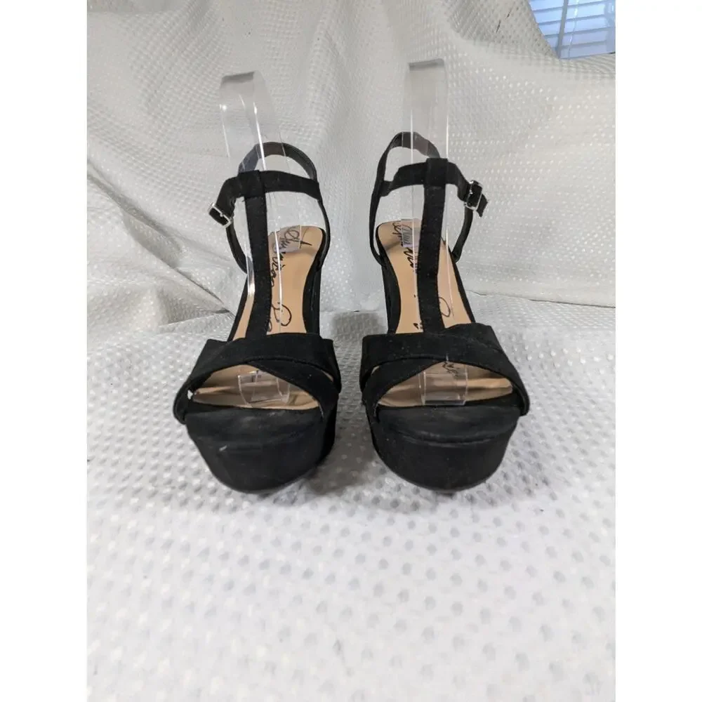 NWOT-1 SHOW! AMERICAN RAG! BLACK SUEDE MICROFIBER SUPER CHUNKY HEELS! SZ 10M